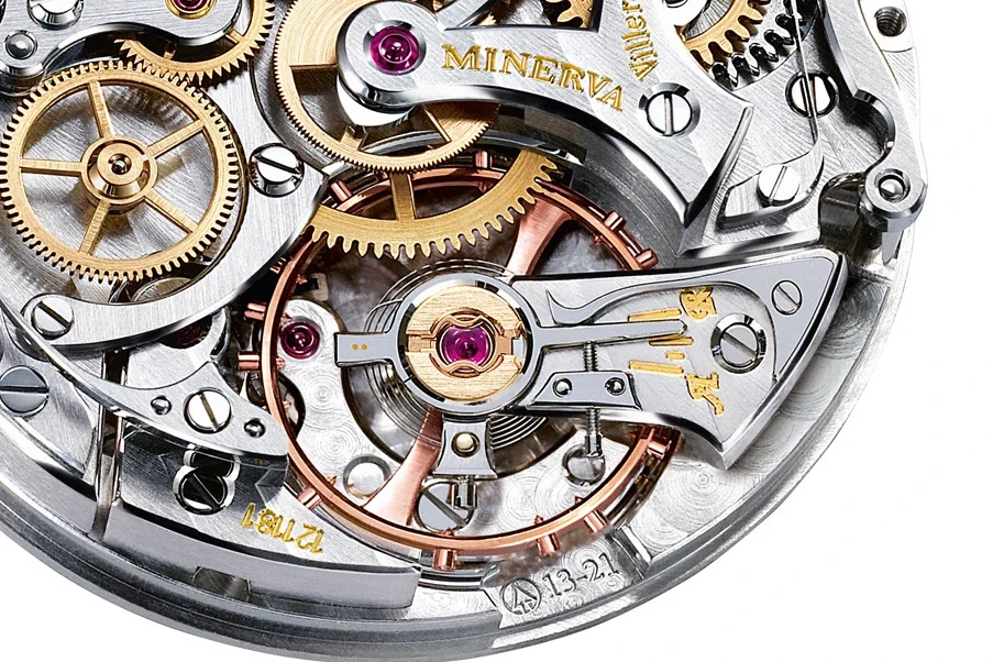 A diagram showing a regulator vs a free-sprung balance